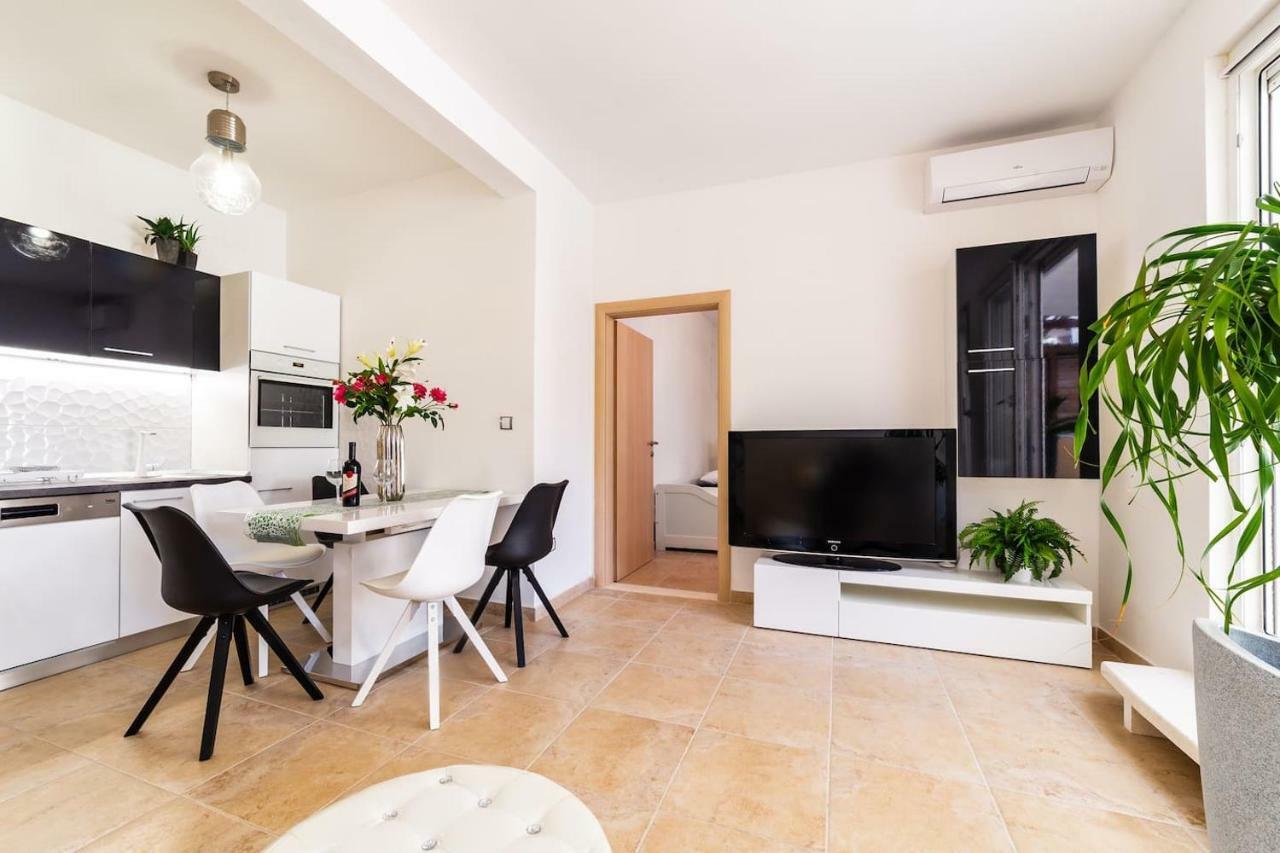 Ln New Apartment 스플리트 외부 사진