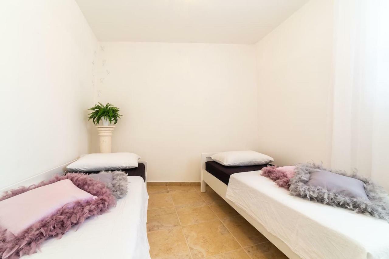 Ln New Apartment 스플리트 외부 사진